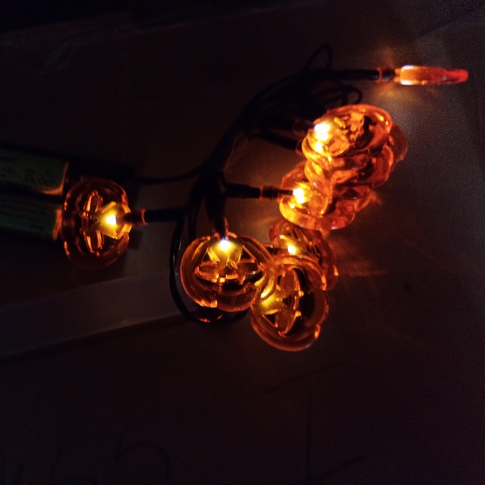 Halloween pumpkin string light battery operated
